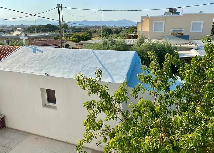 بيت للعطل Panoramic View, House, At Zipari Village 