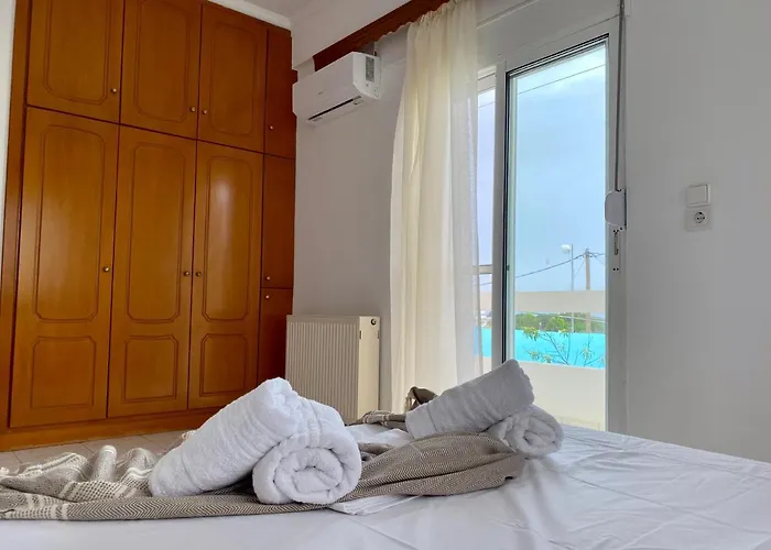 بيت للعطل Panoramic View, House, At Zipari Village 