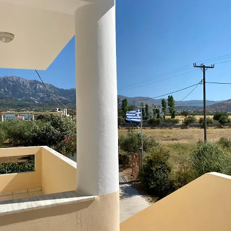 Panoramic View House, In Zipari - El Greco No 2 펜션 Zipárion