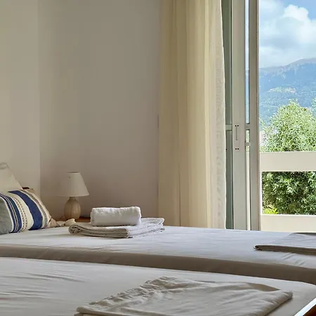 Ferienhaus Panoramic View, House, At Zipari Village 