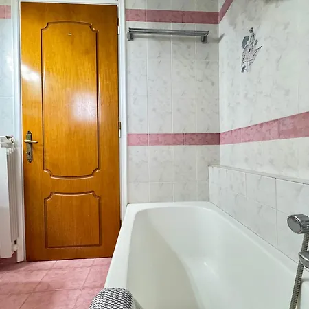 度假居 Panoramic View, House, At Zipari Village 